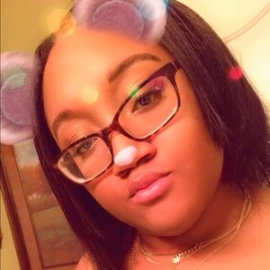 Meet your Posher, Brandi